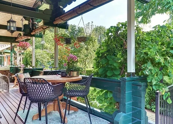 山林小屋 Finse Retreat Met Haard & Bar Aan Bos En Strand! 许尔斯霍斯特