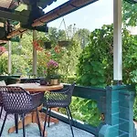 山林小屋 Finse Retreat Met Haard & Bar Aan Bos En Strand! 许尔斯霍斯特