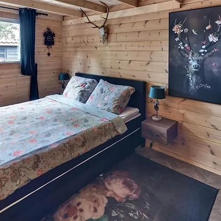 Rustieke Finse Retreat Met Houtkachel En Bar, Aan Bos En Strand! Lodge