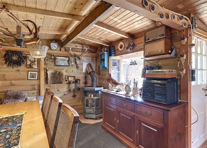 Finse Retreat Met Haard & Bar Aan Bos En Strand! *